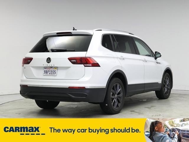 Photo of 2022 White Volkswagen Tiguan