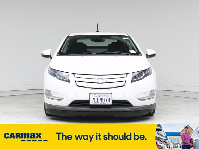 Photo of 2015 White Chevrolet Volt