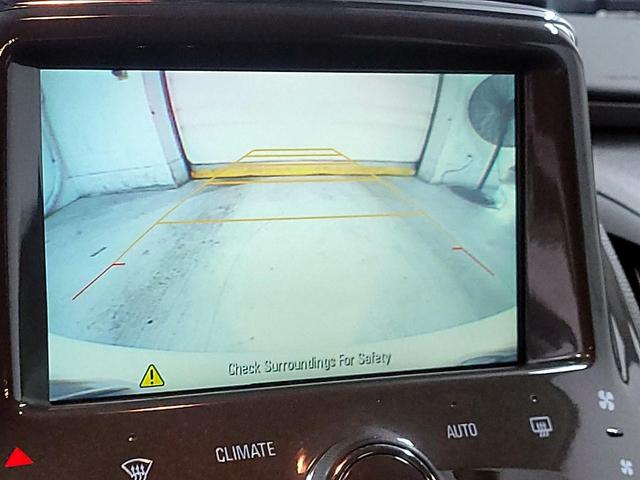 Photo of 2015 White Chevrolet Volt