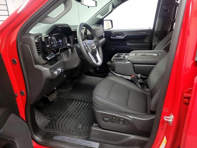 Photo of 2025 Red GMC Sierra 1500