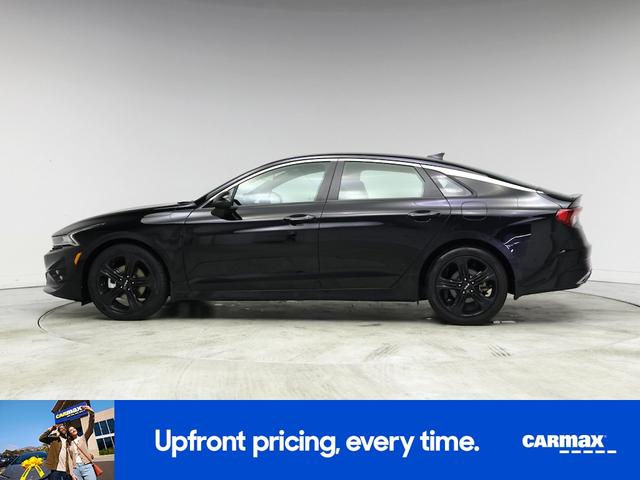 Photo of 2022 Black Kia K5