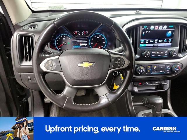 Photo of 2017 Gray Chevrolet Colorado