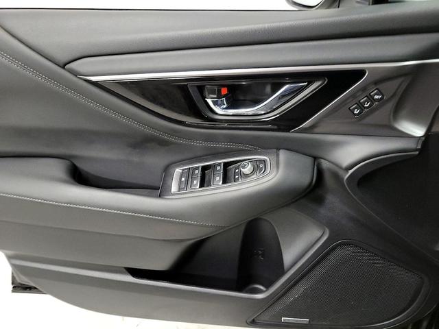 Photo of 2024 Black Subaru Outback