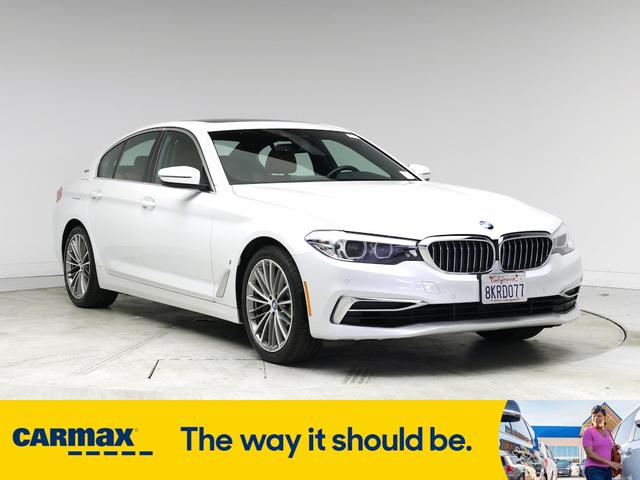 2019 BMW 530E