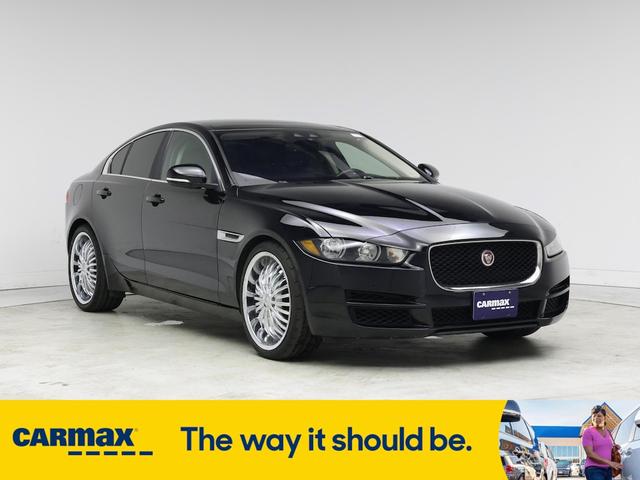 Photo of 2019 Black Jaguar XE