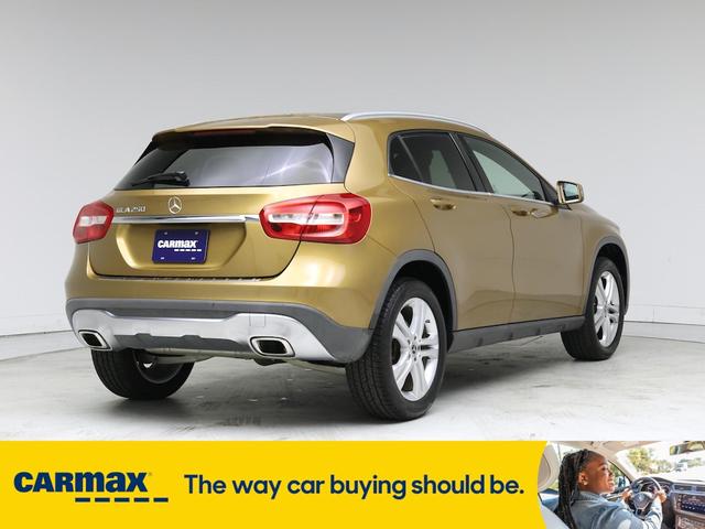 Photo of 2018 Gold Mercedes-Benz GLA 250