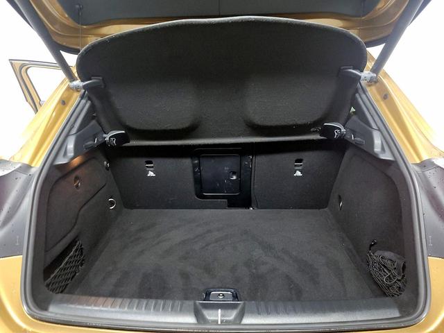 Photo of 2018 Gold Mercedes-Benz GLA 250