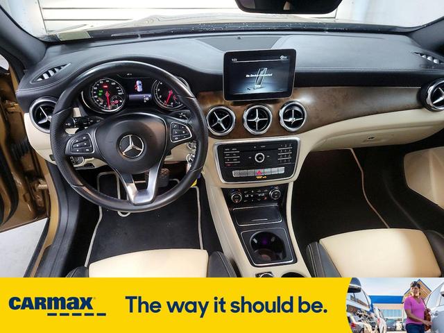 Photo of 2018 Gold Mercedes-Benz GLA 250