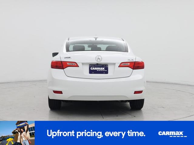 Photo of 2014 White Acura ILX
