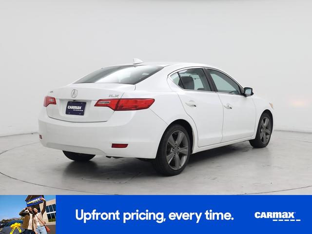 Photo of 2014 White Acura ILX