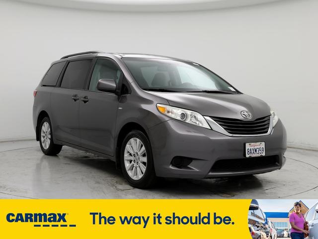 2017 Toyota Sienna