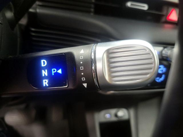 Photo of 2022 White Hyundai IONIQ 5