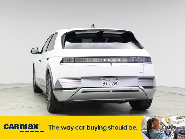 Photo of 2022 White Hyundai IONIQ 5