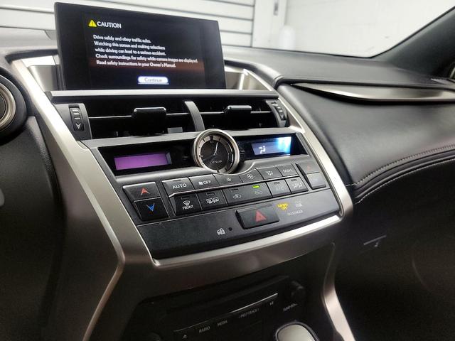 Photo of 2017 White Lexus NX 200t