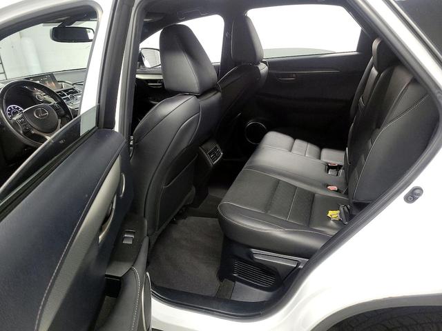 Photo of 2017 White Lexus NX 200t