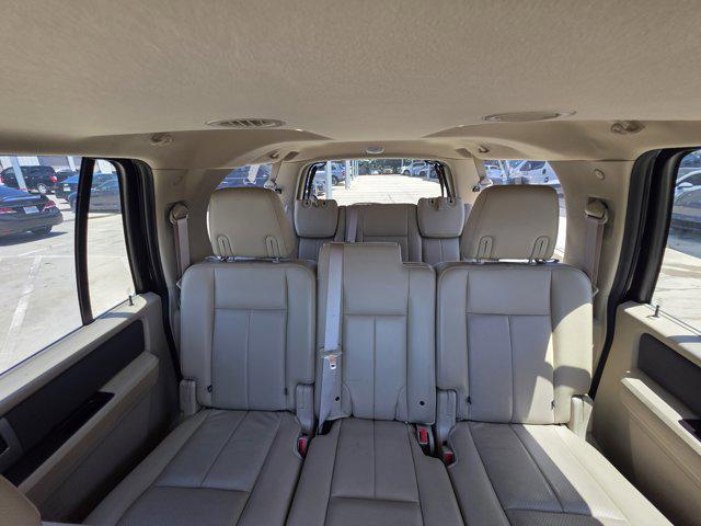 Photo of 2014 Tuxedo Black Metallic Ford Expedition EL