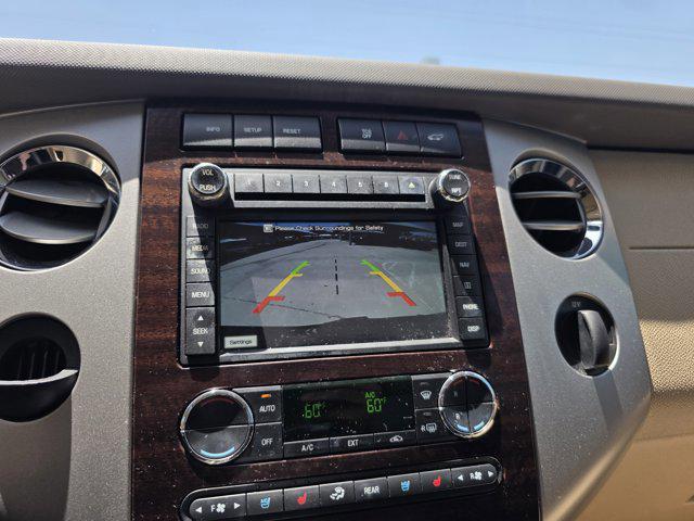 Photo of 2014 Tuxedo Black Metallic Ford Expedition EL