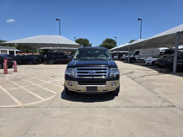 Photo of 2014 Tuxedo Black Metallic Ford Expedition EL