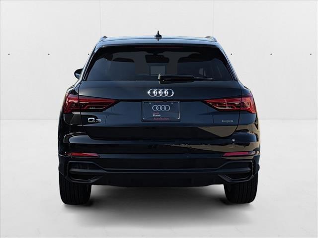 Photo of 2025 Mythos Black Metallic Audi Q3