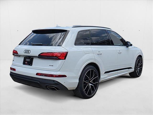 Photo of 2025 Glacier White Metallic Audi Q7