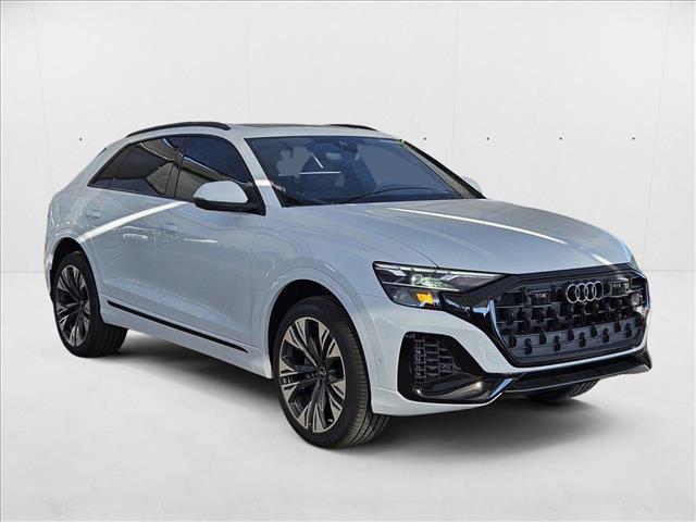 Photo of 2025 Glacier White Metallic Audi Q8