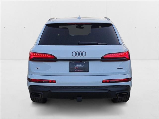 Photo of 2025 Glacier White Metallic Audi Q7