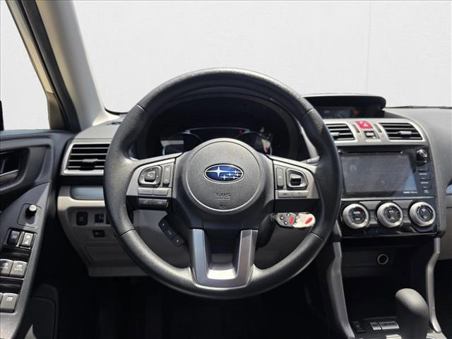 Photo of 2018 Ice Silver Metallic Subaru Forester