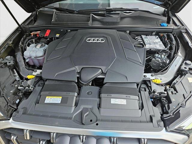 Photo of 2025 Samurai Gray Metallic Audi Q7