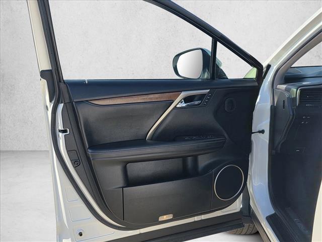 Photo of 2022 Eminent White Pearl Lexus RX 350L