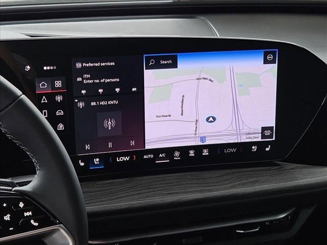 Photo of 2025 Glacier White Metallic Audi Q5
