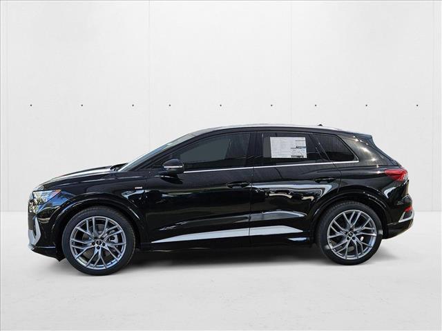 Photo of 2025 Mythos Black Metallic Audi Q4 e-tron
