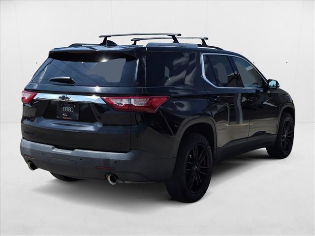 Photo of 2018 Mosaic Black Metallic Chevrolet Traverse