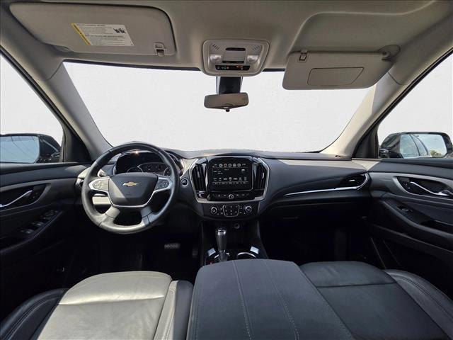 Photo of 2018 Mosaic Black Metallic Chevrolet Traverse