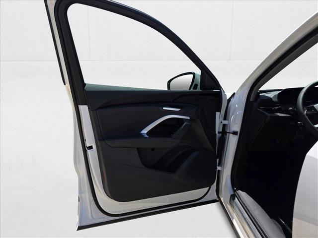 Photo of 2025 Arkona White Audi Q5