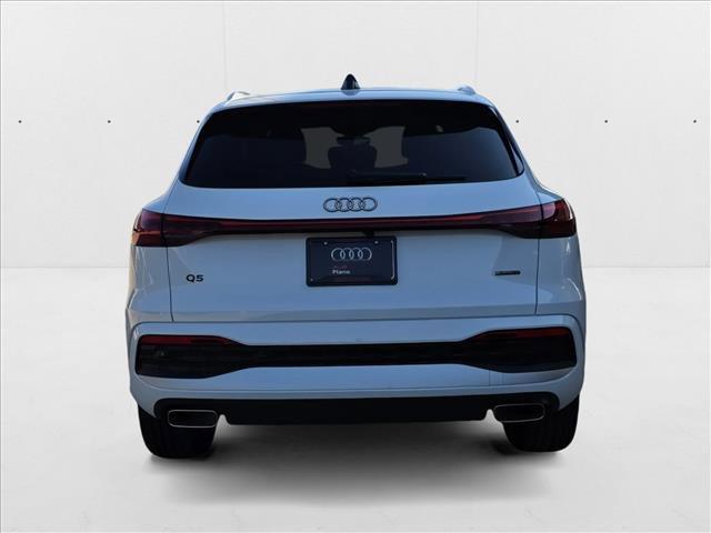 Photo of 2025 Glacier White Metallic Audi Q5