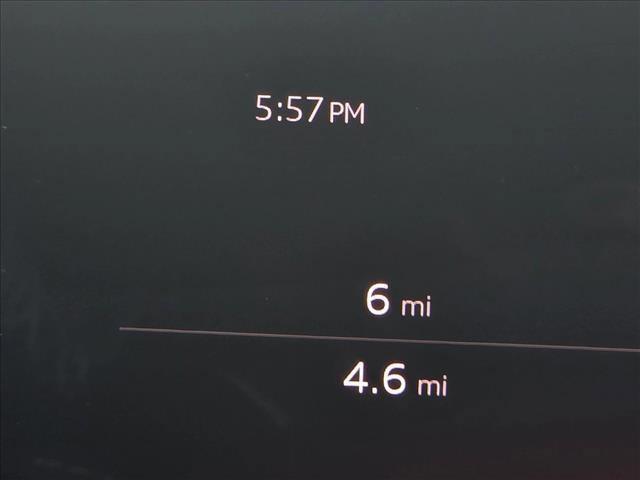 Photo of 2025 Glacier White Metallic Audi Q5