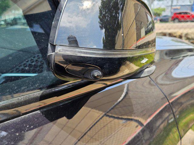 Photo of 2024 Carbon Black Metallic BMW X7