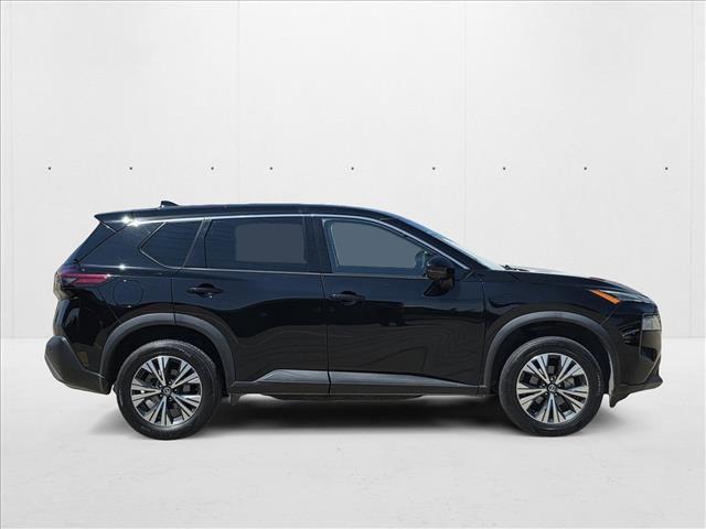 Photo of 2021 Super Black Nissan Rogue