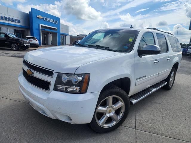 Photo of 2012 Summit White Chevrolet Suburban