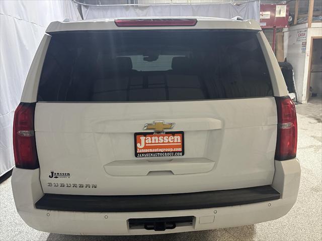 Photo of 2020 Summit White Chevrolet Suburban