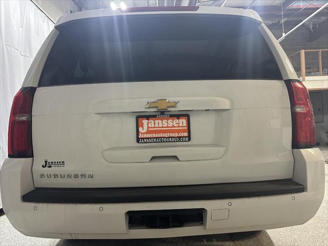 Photo of 2020 Summit White Chevrolet Suburban