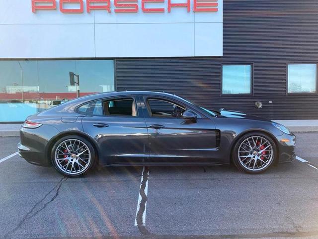 Photo of 2022 Volcano Grey Metallic Porsche Panamera