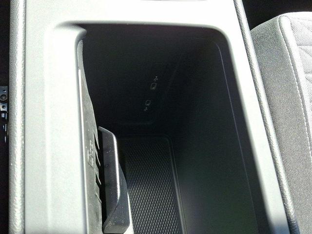 Photo of 2025 Pyrite Silver Metallic Volkswagen Tiguan