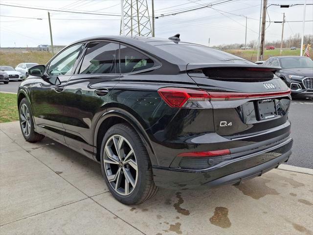 Photo of 2025 Mythos Black Metallic Audi Q4 e-tron Sportback