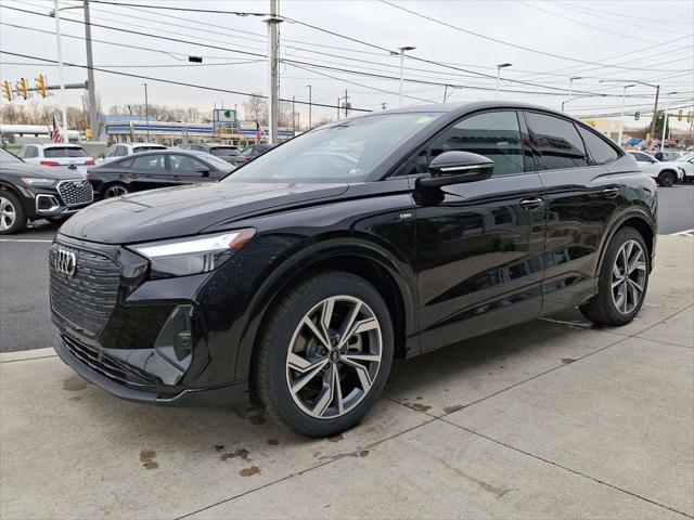 Photo of 2025 Mythos Black Metallic Audi Q4 e-tron Sportback
