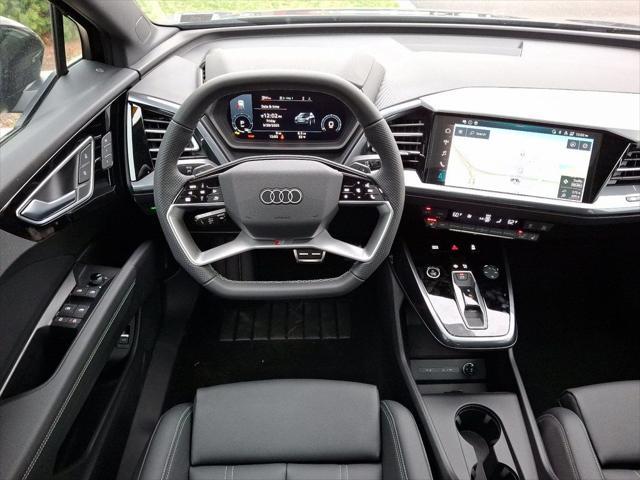 Photo of 2025 Mythos Black Metallic Audi Q4 e-tron Sportback