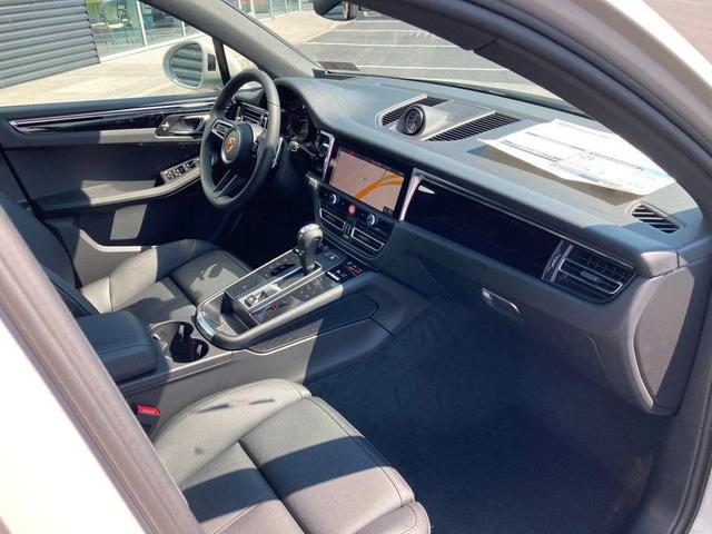 Photo of 2025 Chalk Porsche Macan