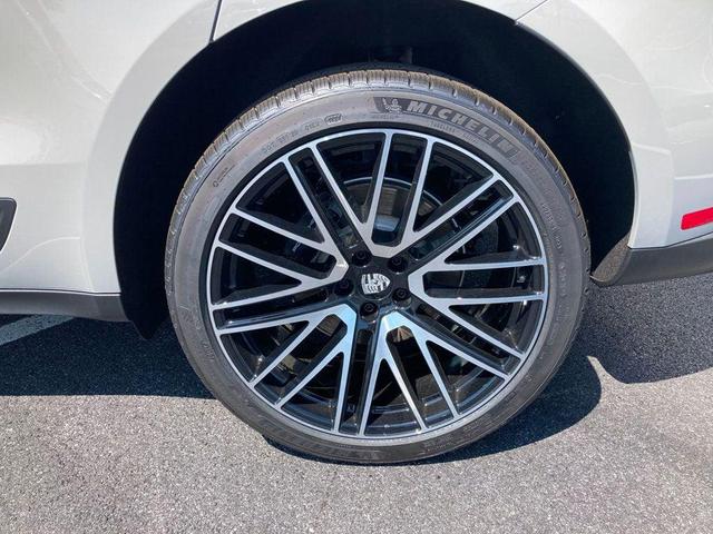 Photo of 2025 Chalk Porsche Macan