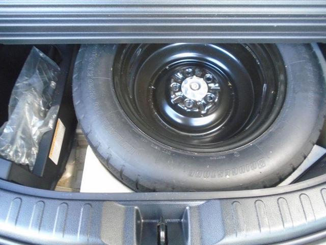 Photo of 2015 Classic Silver Metallic Toyota RAV4