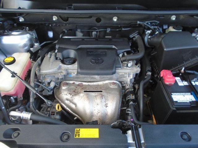 Photo of 2015 Classic Silver Metallic Toyota RAV4